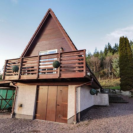 Villa Larchfield Chalet 1 Auchterneed Exterior foto
